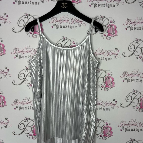 H&M Tops - H&M pleated tank top ribbon tie straps silver shiny metallic disco 🪩 style